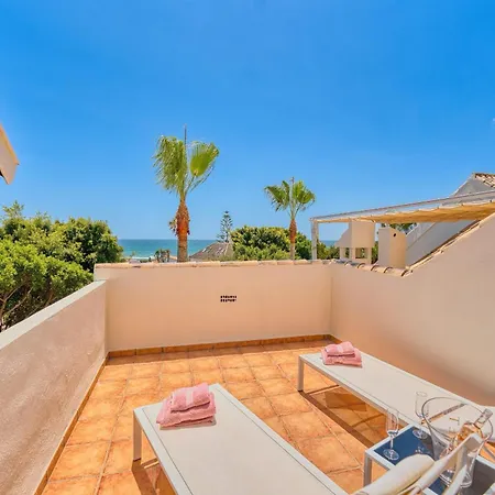 3027 Exclusive Family Retreat Near