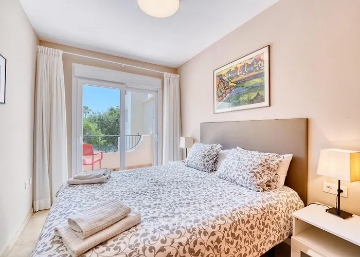 3027 Exclusive Family Retreat Near * Marbella